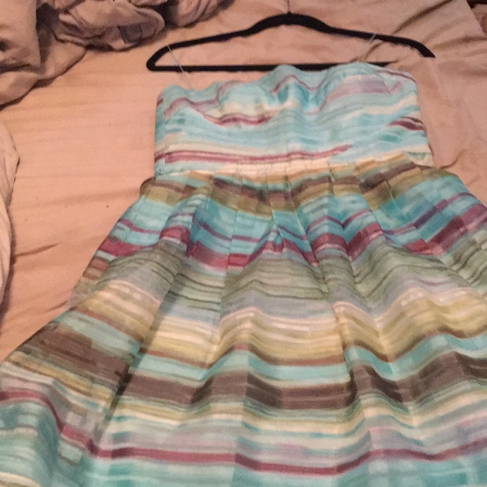 Strapless organza striped dress size 6